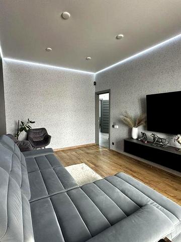 Продається автономна 3х кімнатна квартира по вул Дорошок