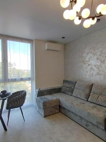 Цегельний пров., 12