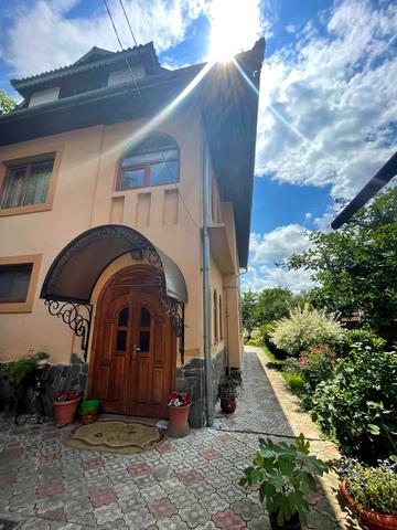 Карпатська вул.