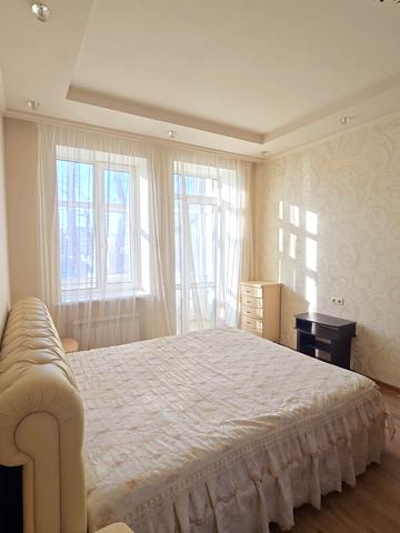 Євгена Котляра вул. (Червоноармійська), 12