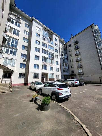 Дорошенка вул., 7