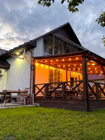 Центральна, 2