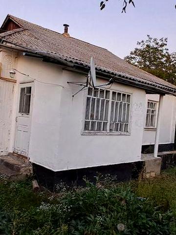 Продаж будинку смт вапнярка