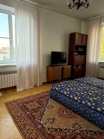 Довгострокова оренда 3к Квартира Кримська вулиця