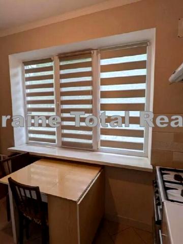 Деміївська вул., 51