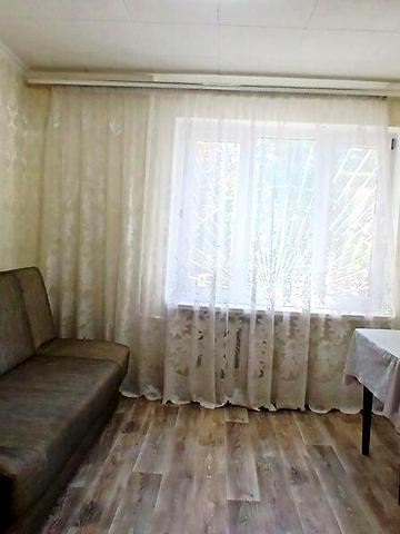 Продаж 2к Квартира Небесної Сотні проспект