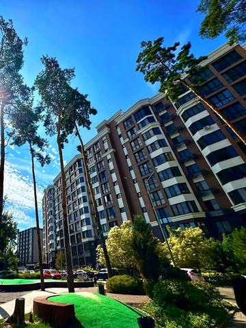 Велика Кільцева вул., 9