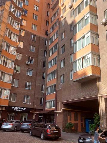 Київська вул., 23