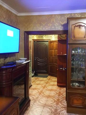 Білицька 20 . Куренівка . Будинок 2012 р .