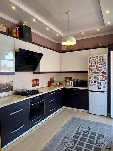 Дача Ковалевського вул., 101А