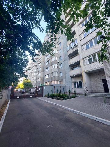 Садова вул., 34