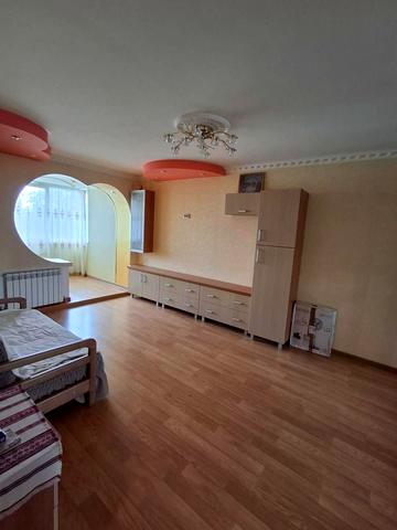 Волочиська вул., 19/3