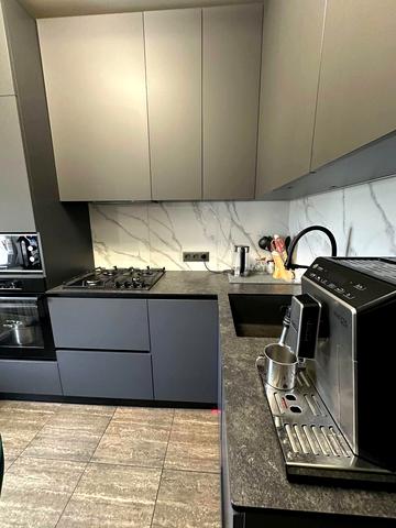 Писаржевського вул., 3