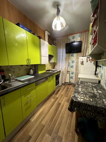 Крутий узвіз