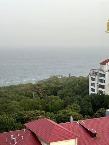 Каркашадзе пров. (Цегляний), 7