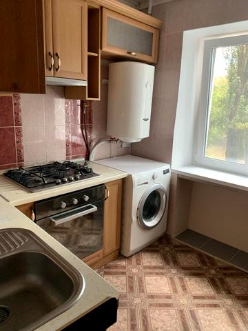 Голосіївський просп. (40-річчя Жовтня), 100/2