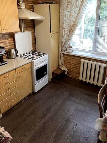 Продаж 2к Квартира Героїв проспект