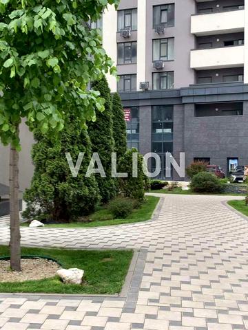 Любомира Гузара просп. (Космонавта Комарова), 13