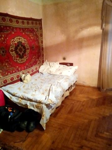 Молодіжна, 10