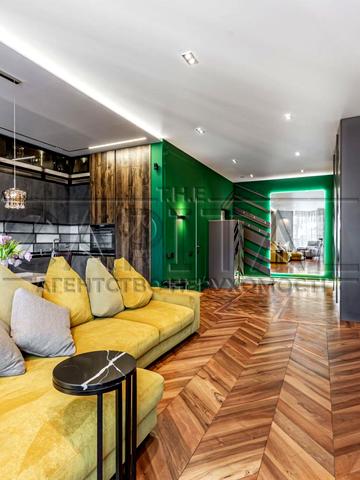 Саперне Поле вул., 12