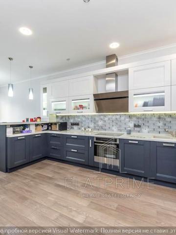 Антоновича вул. (Горького), 131