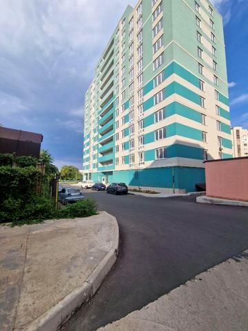 Парусна вул. (Героїв Сталінграду), 1-С