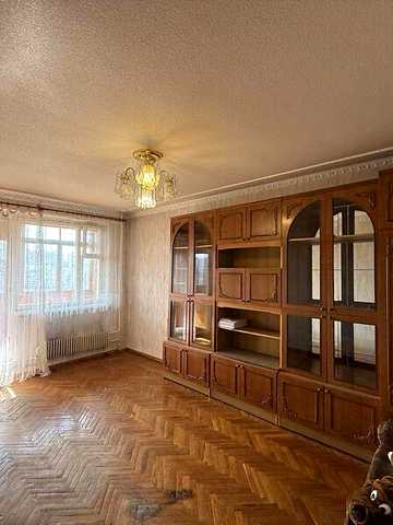 Продаж 3к Квартира Ужвій Наталії вулиця