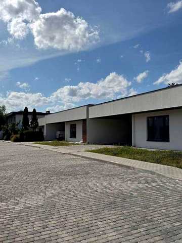 Продаж 4к Дім Привітна вулиця