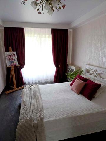 Борщагівка. Продаж 3х- кімнатноі квартири по вул. Зодчих 36.