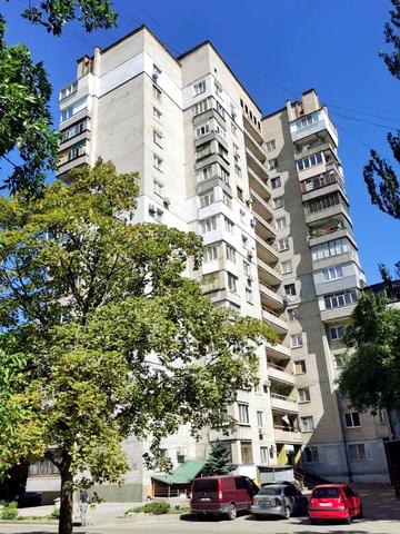 Північно-Кільцева вул., 10