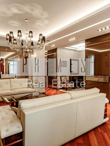 Андрія Верхогляда вул. (Михайла Драгомирова), 18-А