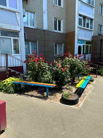 Двухкомнатная  Яблонськой  срочно  продам