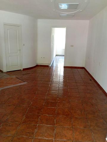 Грушевського вул., 9