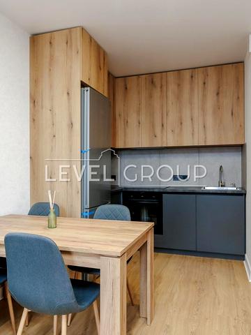 Повітряних Сил просп. (Повітрофлотський), 56-Б