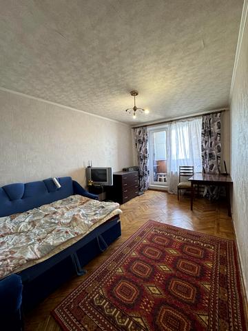 Академіка Павлова вул., 162