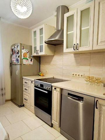 Князя Ярослава Мудрого просп., 2