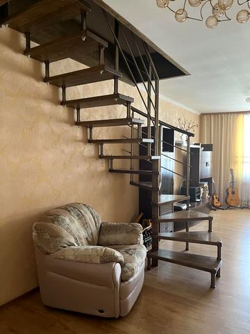 Зодчих вул., 40