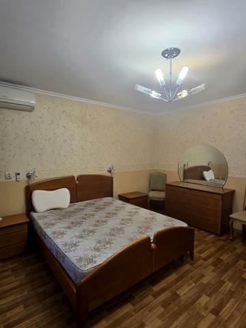 Олега Григорєва вул., 10б