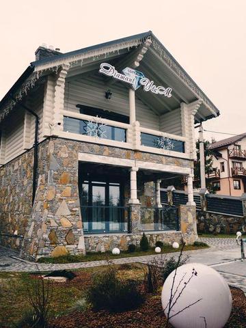 Довгострокова оренда/продаж дому в БУКОВЕЛІ. Котедж будинок в Карпатах