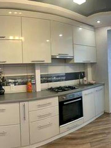 Івана Сльоти вул., 50а