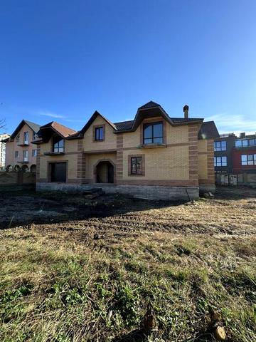 Житловий будинок 288 м2 (8 соток). Вільямса, Луценка