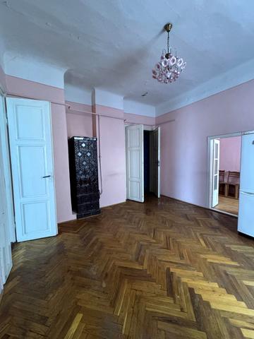 Тараса Шевченка вул., 19