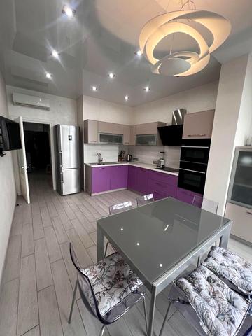 Французький бульв., 60б