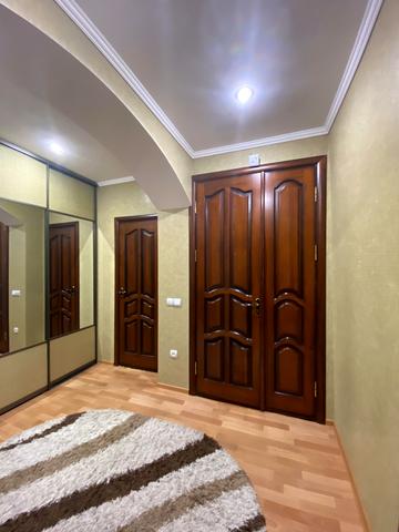 Максима Шимка вул. (Карла Маркса), 10