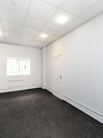 Лютеранська вул., 21