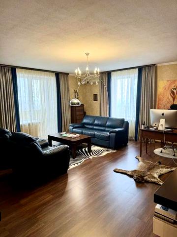 Національної Гвардії вул. (Уральська), 5