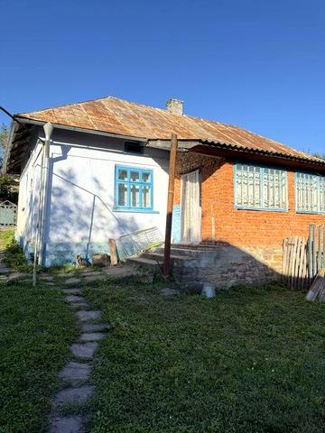 Продам будинок в селі