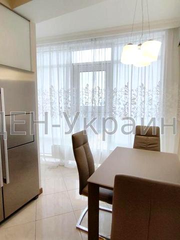 Без комісії для Покупця 4 кім видова в ЖК бізнес-класу на Лукянівці ЖК Срібна Вежа