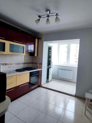 БЕЗ КОМІСІЇ 3к. Академ, Житомирська, СТУСА 28