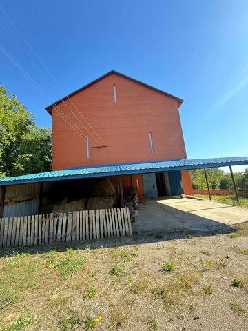 Вишнева вул., 15